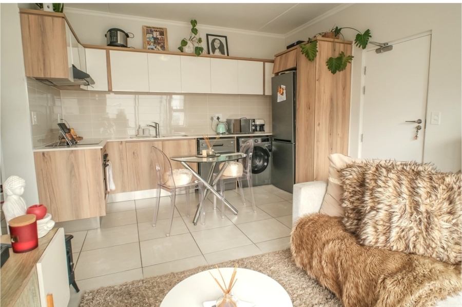 1 Bedroom Property for Sale in Richwood Western Cape
